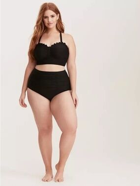 Torrid NWOT Black Bikini Top Scalloped Edging